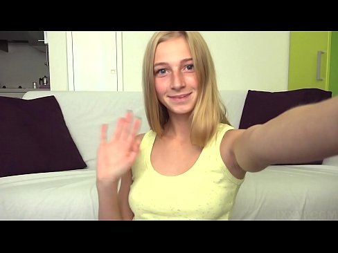 ❤️ Когда мне скучно, я лениво мастурбирую свою розовую писечку ❤️❌ Супер порно на нашем сайте ❌️❤